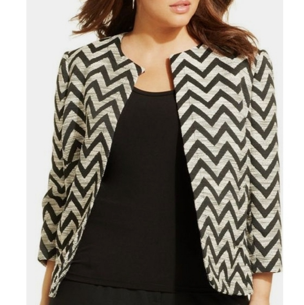 FREE SHIPPING- open front woven zig zag jacket